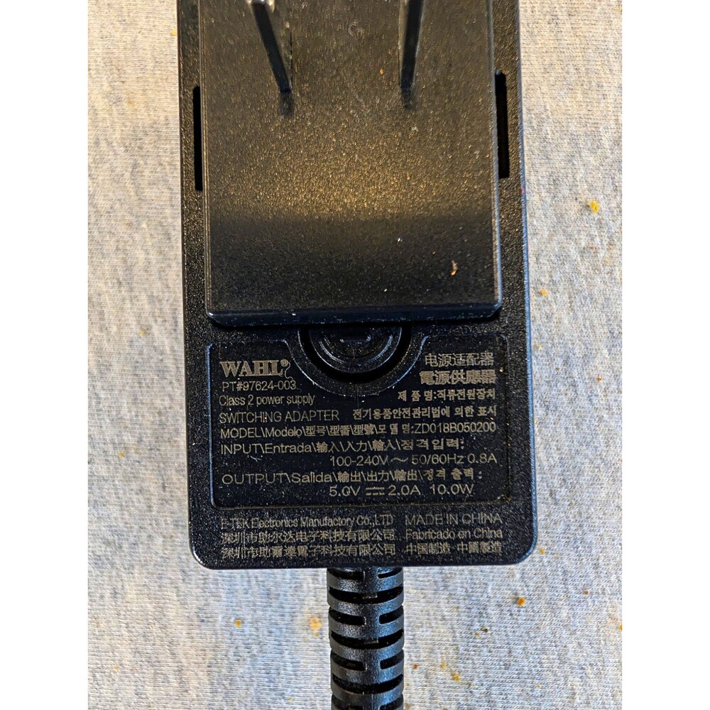 Wahl AC/DC Adapter 5V Black Barrel Connector 2-Prong Plug ZD018B050200
